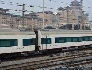 国产特快列车拼装视频,拼装过程全记录