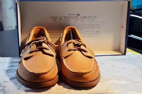 皮鞋国产测评视频播放在线观看,在线观看，品质与时尚的完美融合