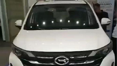 美国国产车街拍视频网站,美国国产车魅力瞬间捕捉